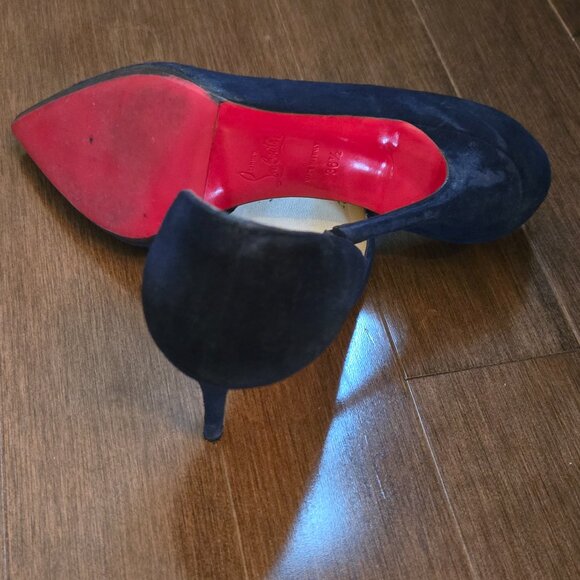 Louboutin pumps - Picture 2 of 3